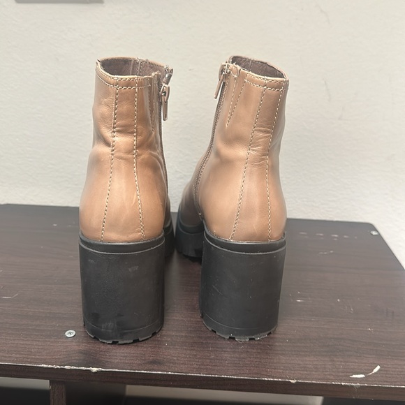 Women’s Jeffrey Campbell boot size 8 - Picture 3 of 3